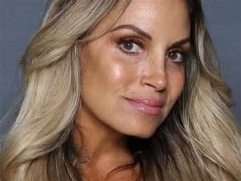 trish stratus boob|Trish Stratus Plastic Surgery: Before and After Her Boob Job and。